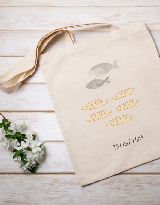 Inspirational Tote Bag – Trust in Jesus Miracle of the 5000 Design